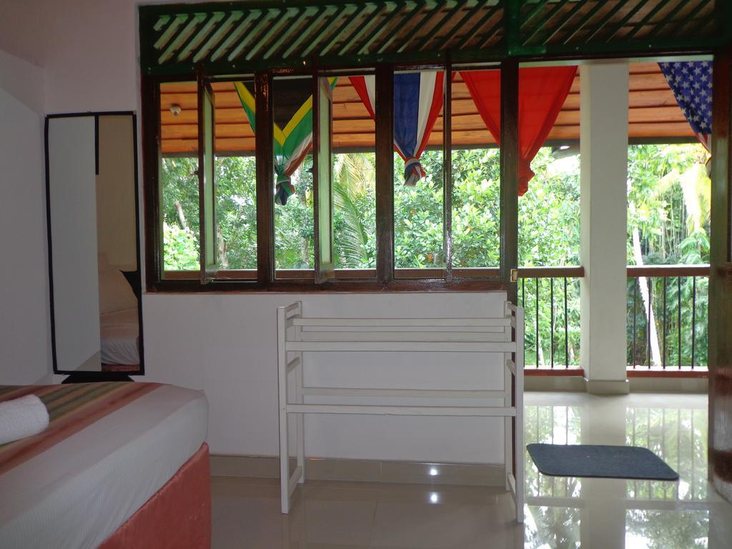 Brown'S Edge Residence Galle Extérieur photo